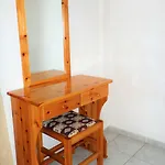 Pagona לאוטרה אדיפסאו