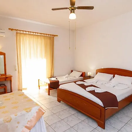 Pagona Aparthotel 2*
